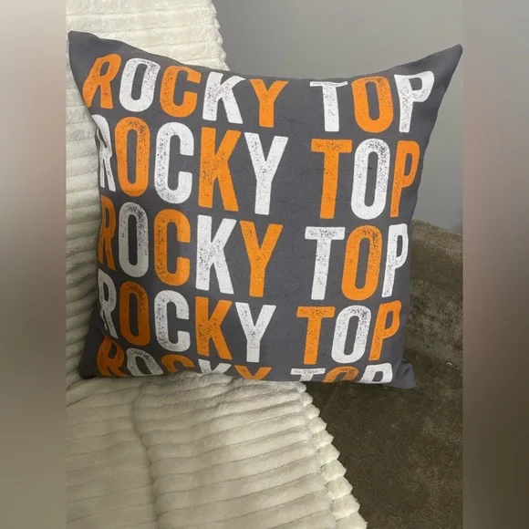 University of Tennessee Pillow - Picture 2 of 4